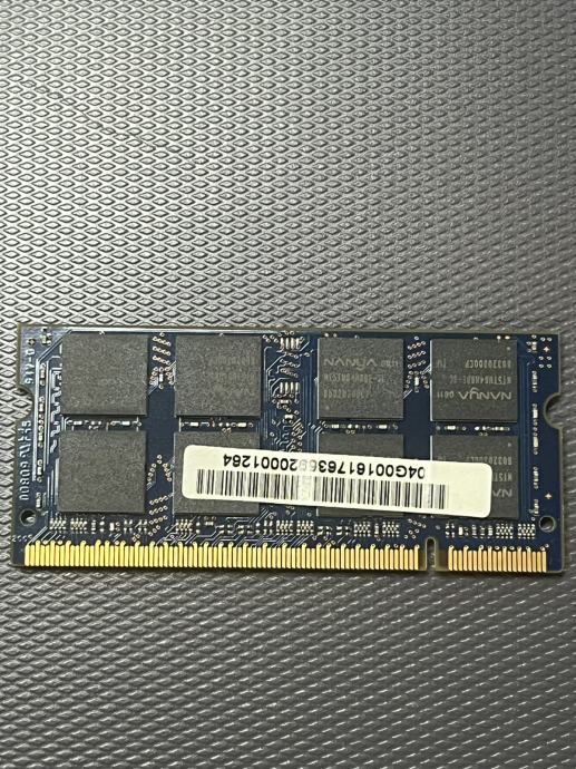 Nanya NT1GT64U8HB0BN-3C 1GB PC2-5300 SO-DIMM 667 MHz DDR2 RAM