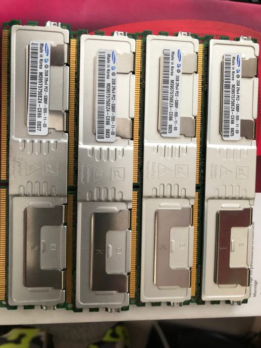 4 x Samsung RAM DDR3 2GB strežniški