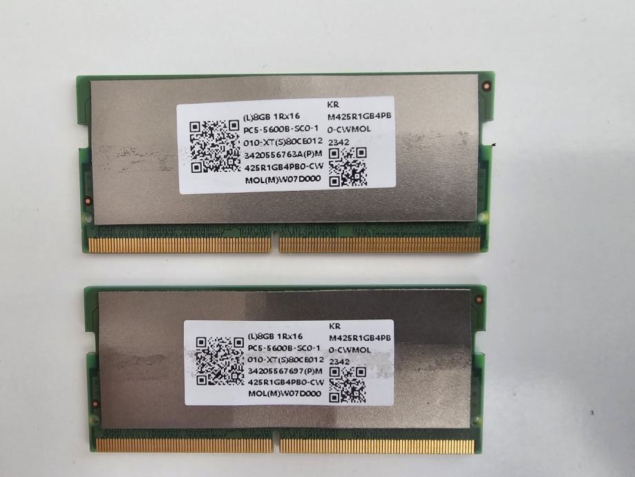 Original nerabljen RAM DDR5 PC5 8Gb iz ASUS TUF laptopa, dva kosa