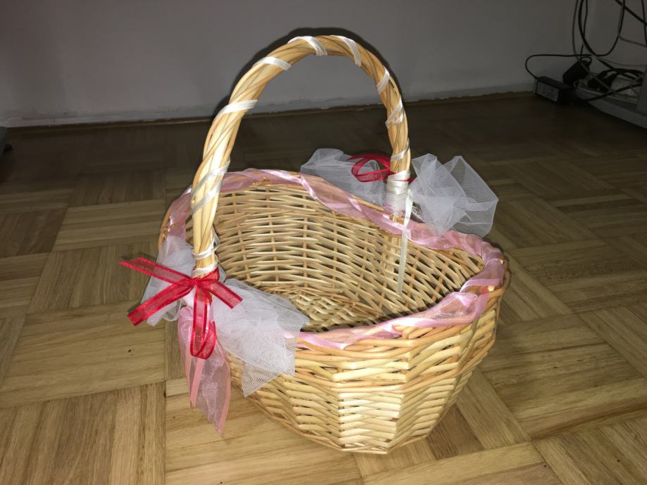 Pletena košarica premer 28cm višina 35cm