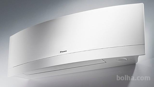 Klimatska naprava DAIKIN EMURA FTXJ25MW + RXJ25M z montažo