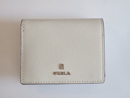 Furla camelia