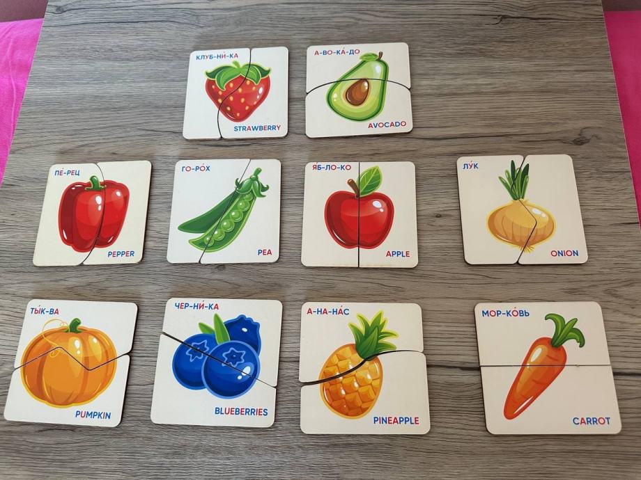 Montessori razvojni lesen puzzle "Sadje-Zelenjava"