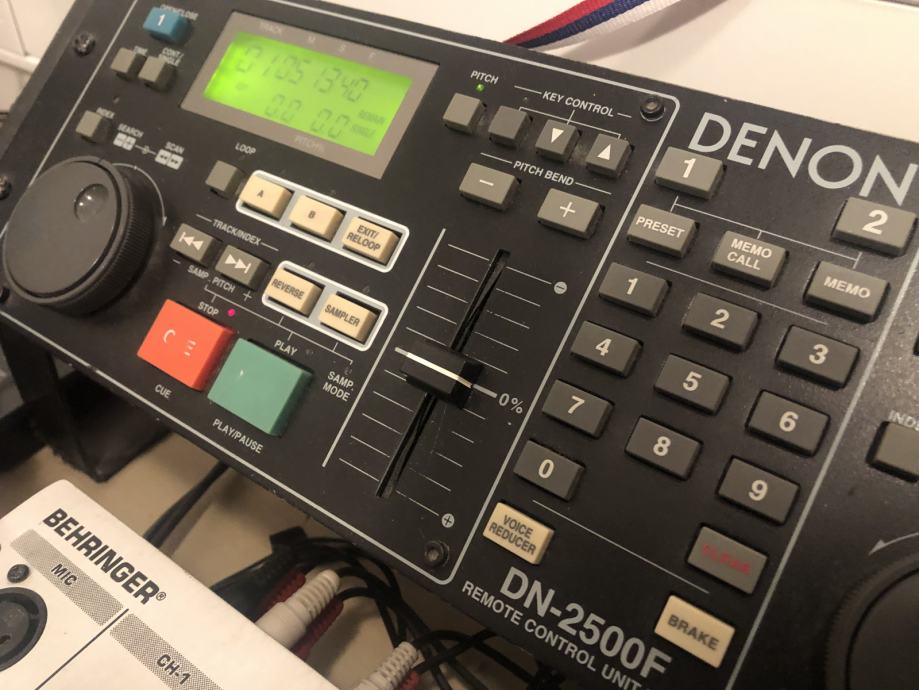 Denon DN 2500 F