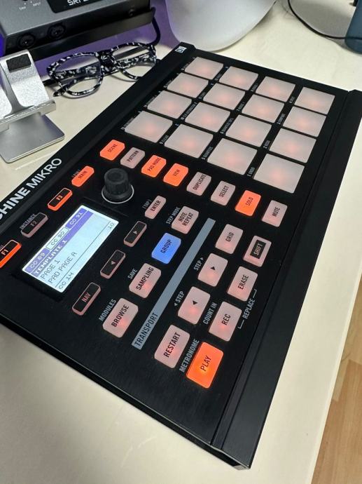 Native Instruments Maschine Mikro Mk1