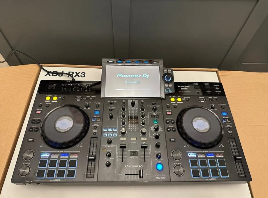 Pioneer XDJ RX3 Novo