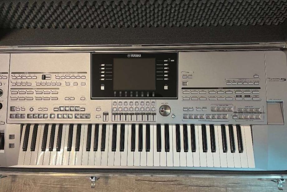 Yamaha Tyros 5 61 Tasten