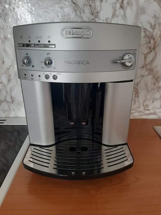 Delonghi magnifica