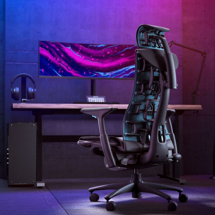 Herman Miller Embody x Logitech Gaming stol z Atlas Headrestom