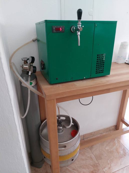 TOČILNI APARAT ZA PIVO KOMPLET (CO2, 25l sod, aparat l 2002)