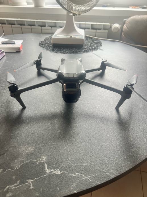 Dron DJI AIR 3 full komplet