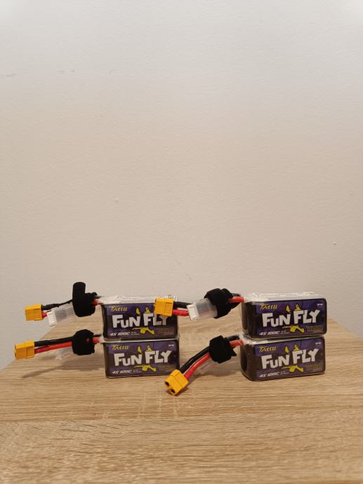 TATTU FUNFLY 1550MAH 4S1P 100C (4 KOSI)