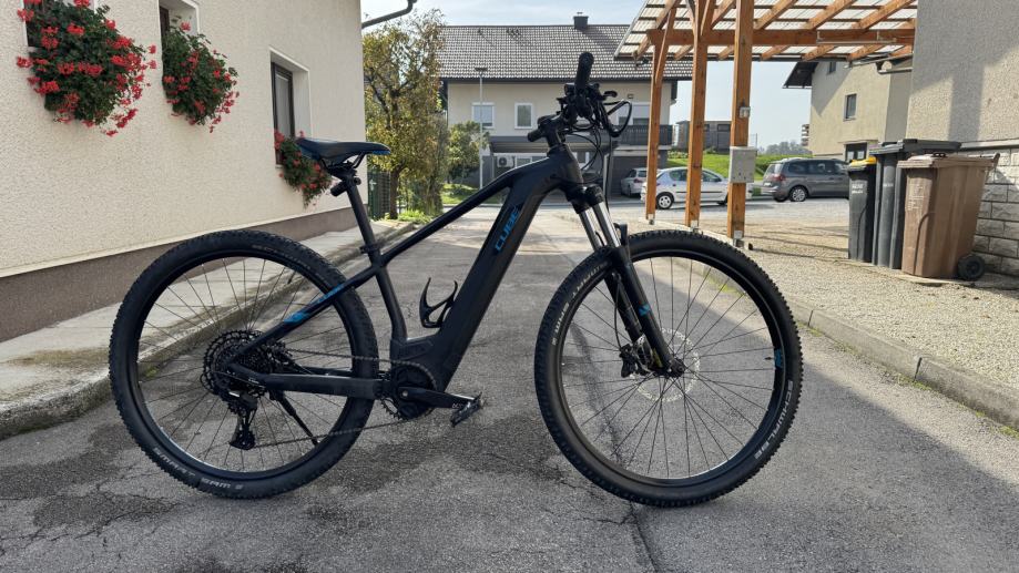 E-BIKE CUBE