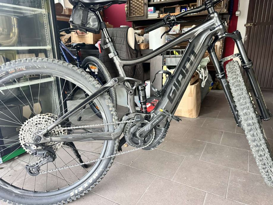 GIANT Stance E+ 1 Pro Electric Bike