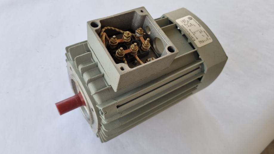 Elektromotor Elektrokovina, enofazni 0.25kW