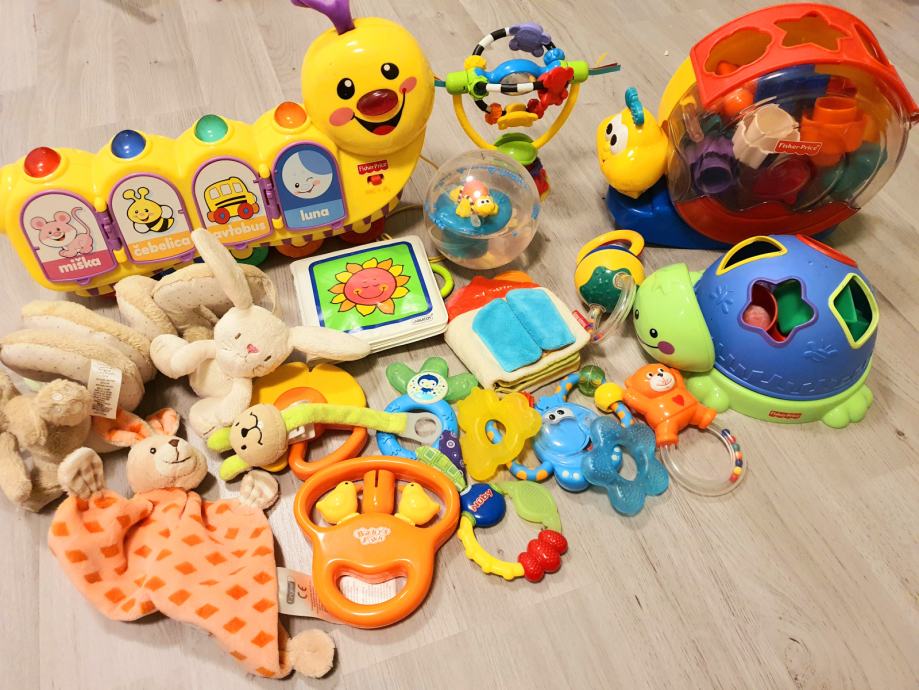 KOMPLET IGRAČ ZA OTROKA FISHER PRICE