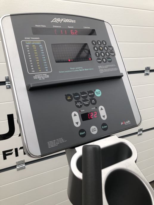 Life Fitness Crosstrainer 95xi Profesionalni Eliptik