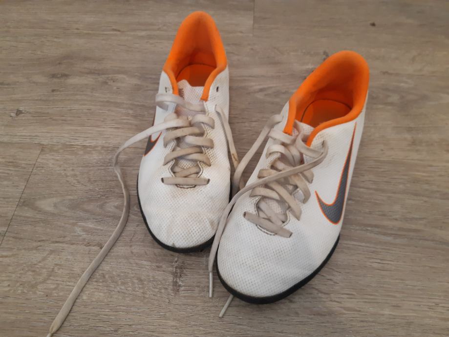 Nike 35 Mercurial - fantovski dvoranski nogometni copati