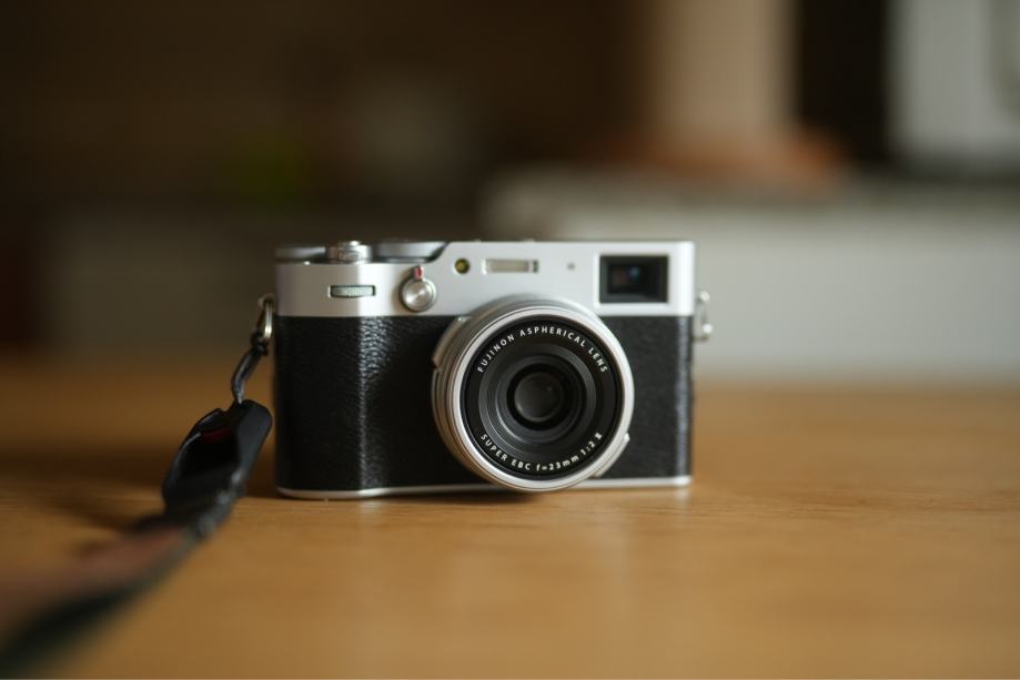 Fujifilm x100v