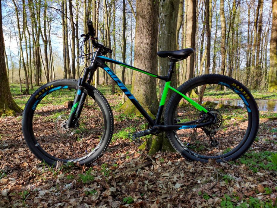 Giant fathom cheap 29er 1 ge