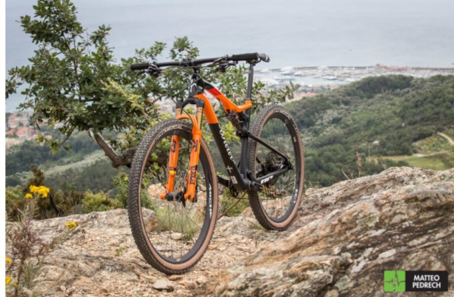 Gorsko kolo Wilier MTB 110FX Karbon polnovzmeteno