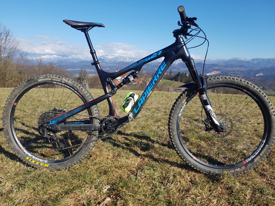 LAPIERRE 527 carbon polnovzmeteno kolo