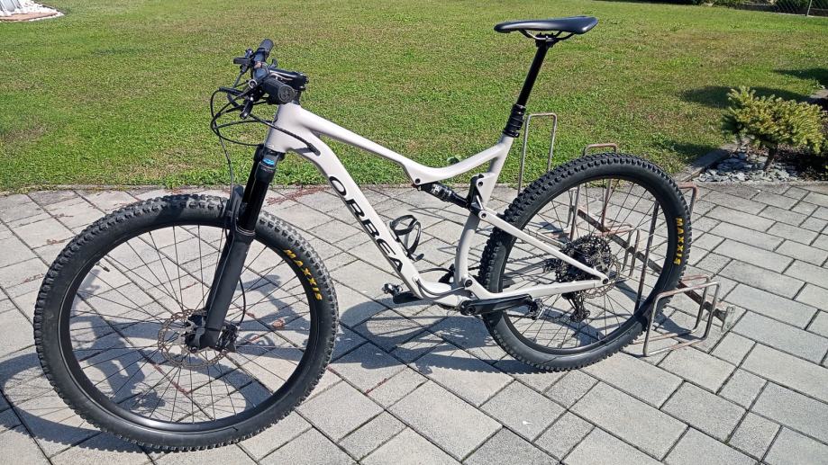 Polno vzmeteno MTB kolo ORBEA OIZ