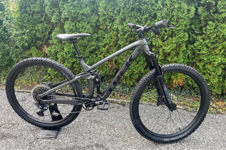 Trek Fuel EX 7 2022 (M) 29” kot novo