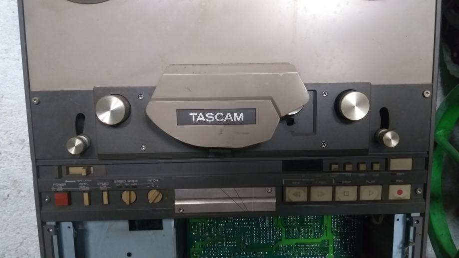 magnetofon TASCAM Tape Deck Recorder Reel to Reel