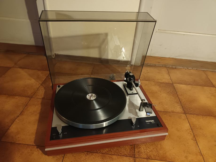 Thorens TD160