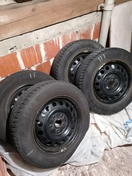 Jeklena platišča 15'' luknje 5x114.3, količina: 4