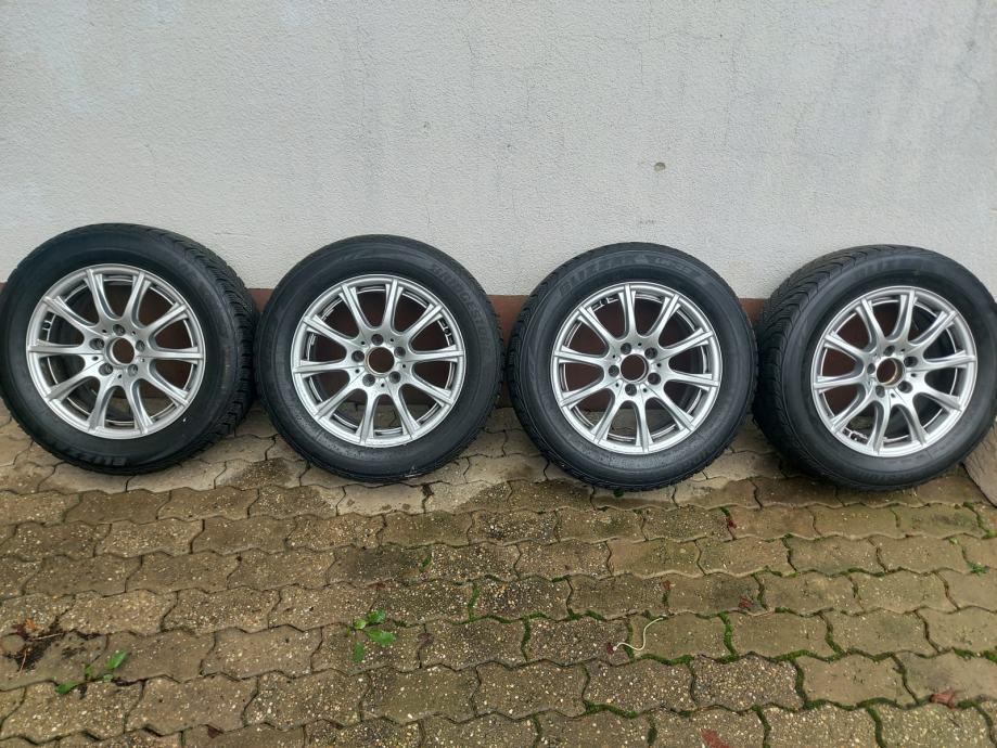 Originalna Mercedes platišča16" z zimskimi gumami 205/60 R16