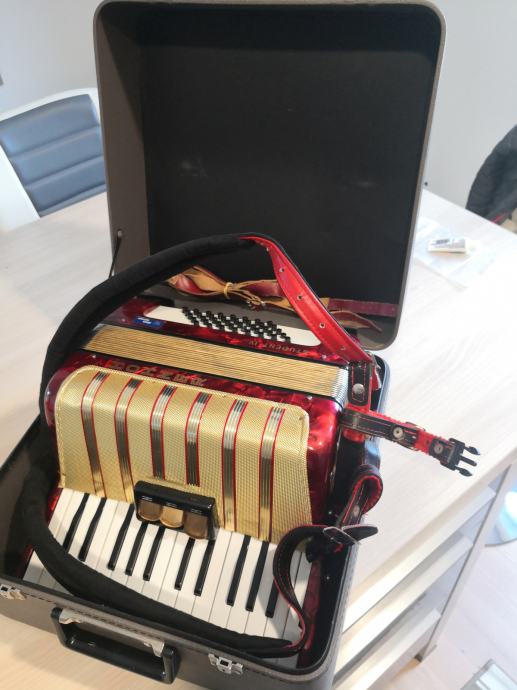 Harmonika HOHNER Student IV