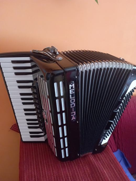 HARMONIKA MELODIJA T-III-96