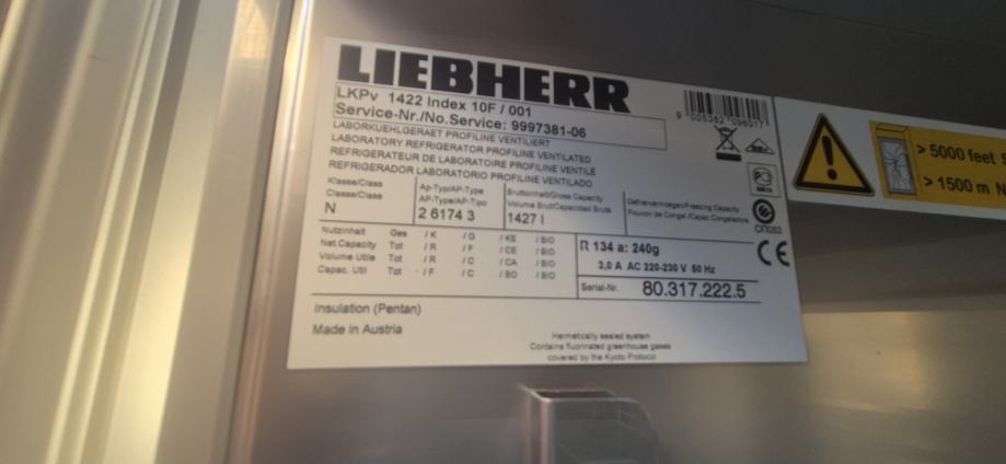 Hladilnik, hladilna omara LIEBHERR