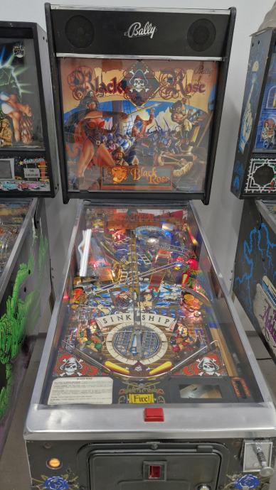 fliper pinball Black Rose Bally