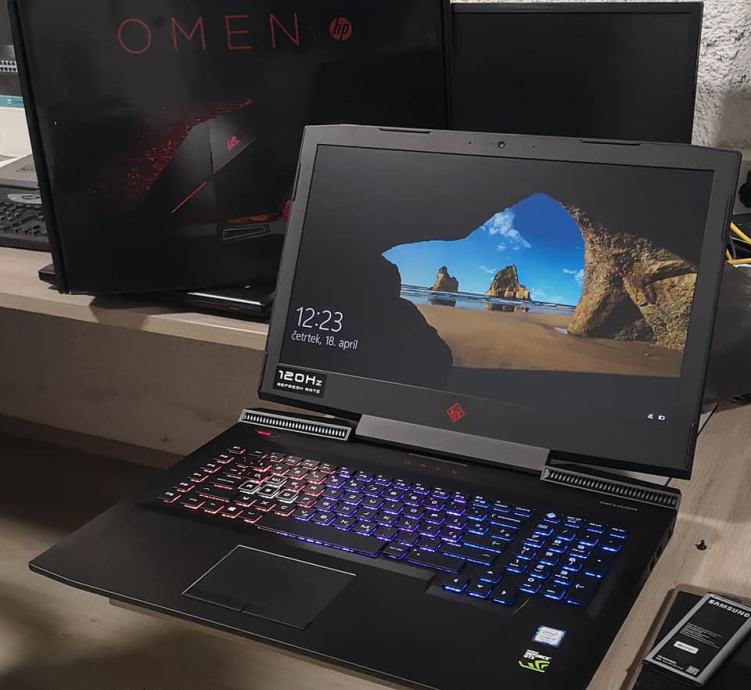 Что лучше asus rog или hp omen