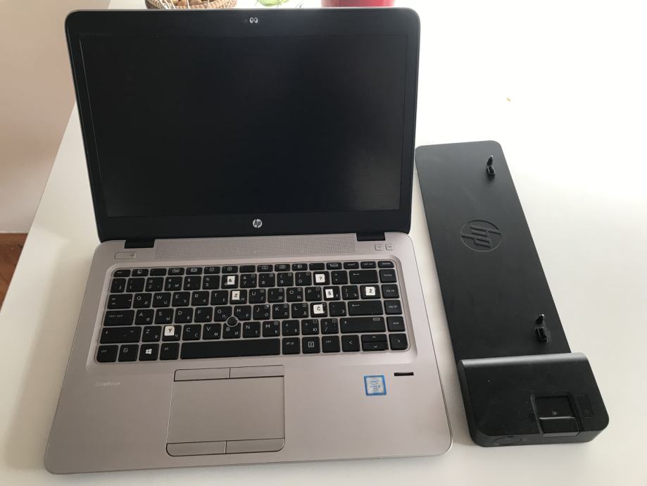 HP Elitebook 840 G3 I5/256GB/8GB RAM + HP Ultra slim docking station