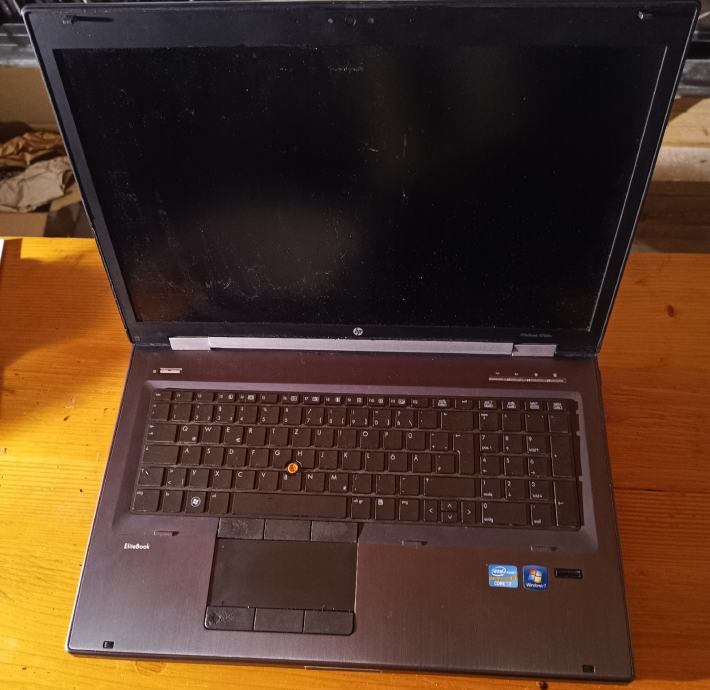 HP Elitebook 8760W za dele