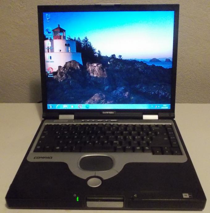 Prenosnik Compaq EVO N1020v