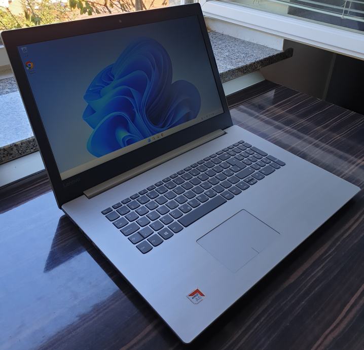 LENOVO 17.3" HD/ AMD A6-9220/ 8GB RAM/ 240GB SSD/ AMD RADEON R4