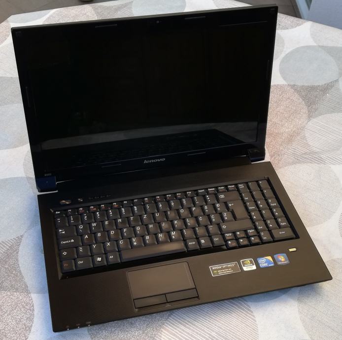 Lenovo B560 (15,6", i3, 3GB Ram, 500GB HDD, Windows 7)