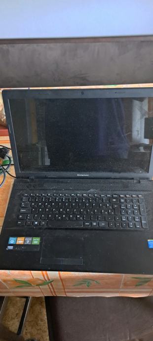 Lenovo G710