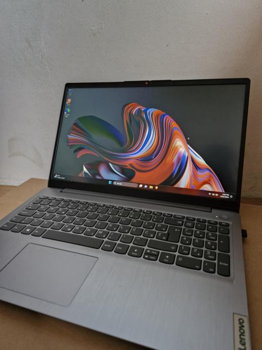 lenovo IP3 laptop