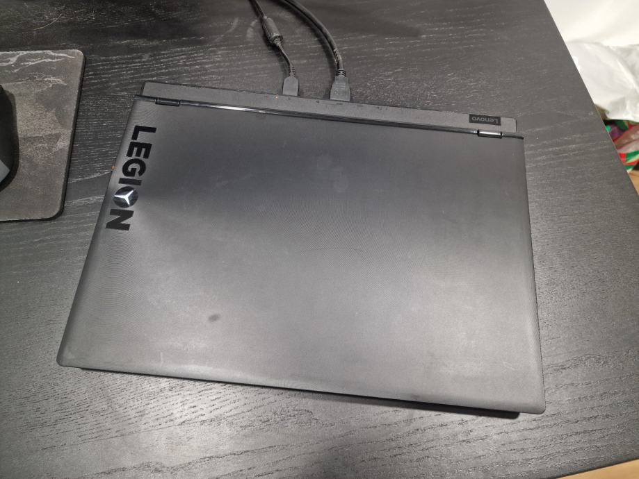 Lenovo Legion Y530 - Okvarjen zaslon