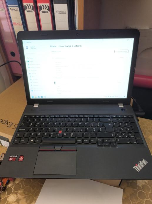 Lenovo thinkpad e555 brez baterije amd a8