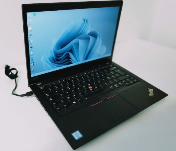 Lenovo Thinkpad T490s Touch i5|16GB|256GB|WIN11