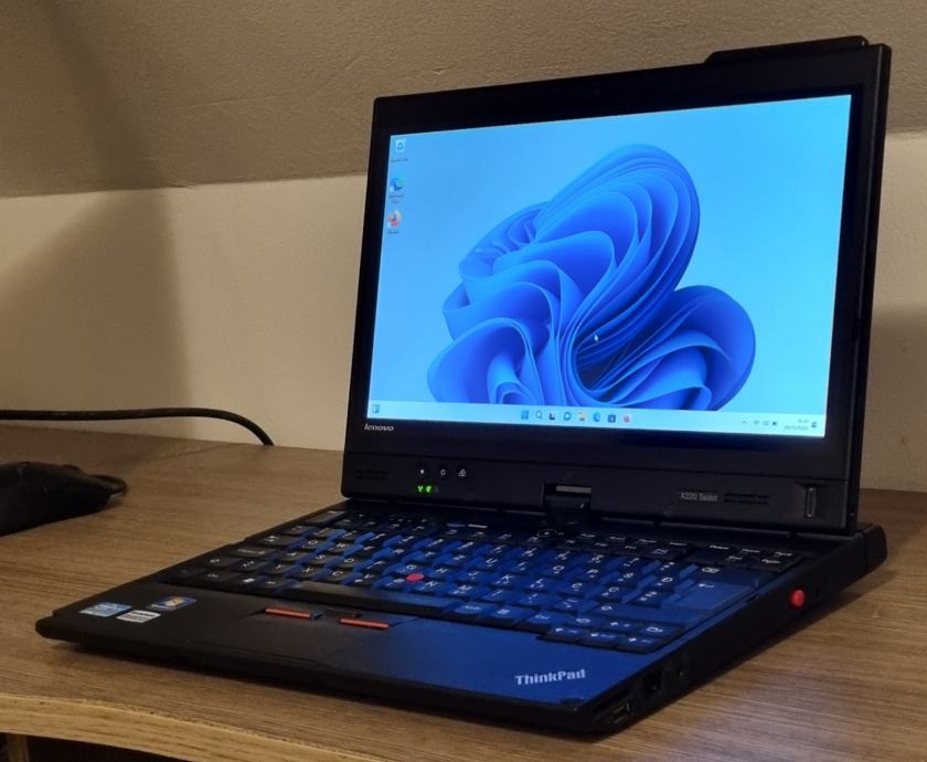 Lenovo ThinkPad X220 Tablet