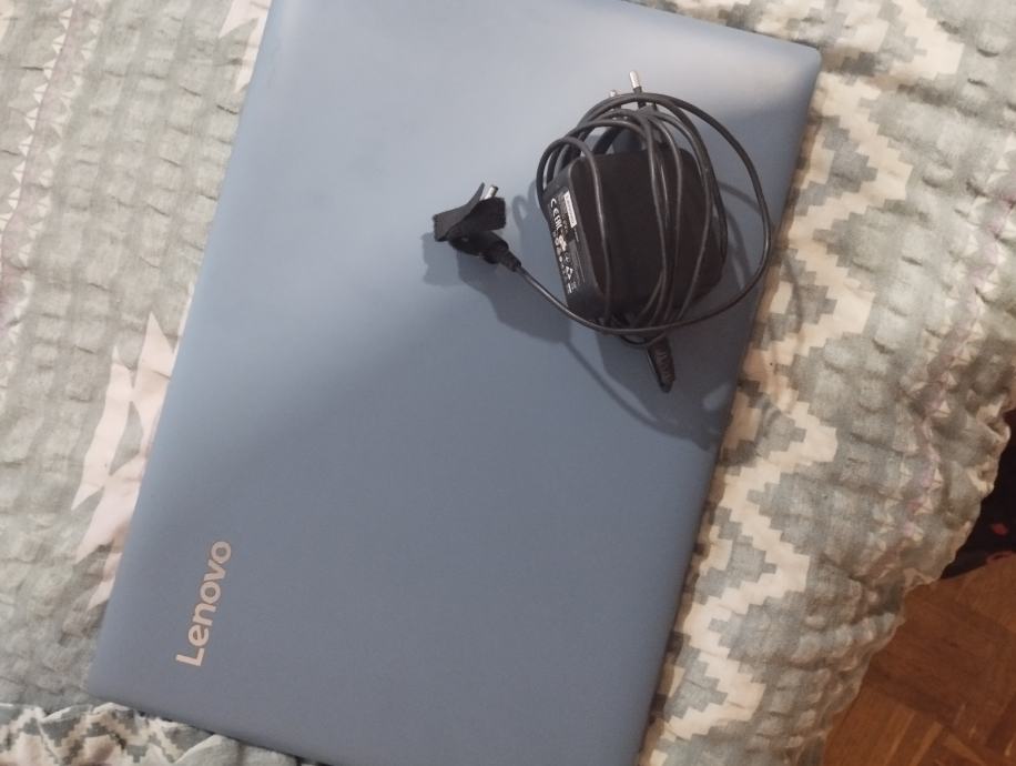 Prenosnik Lenovo ideapad320