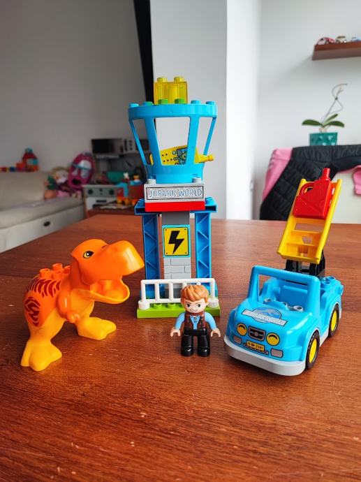 DUPLO - Jurassic World 10880 T. rex in stolp